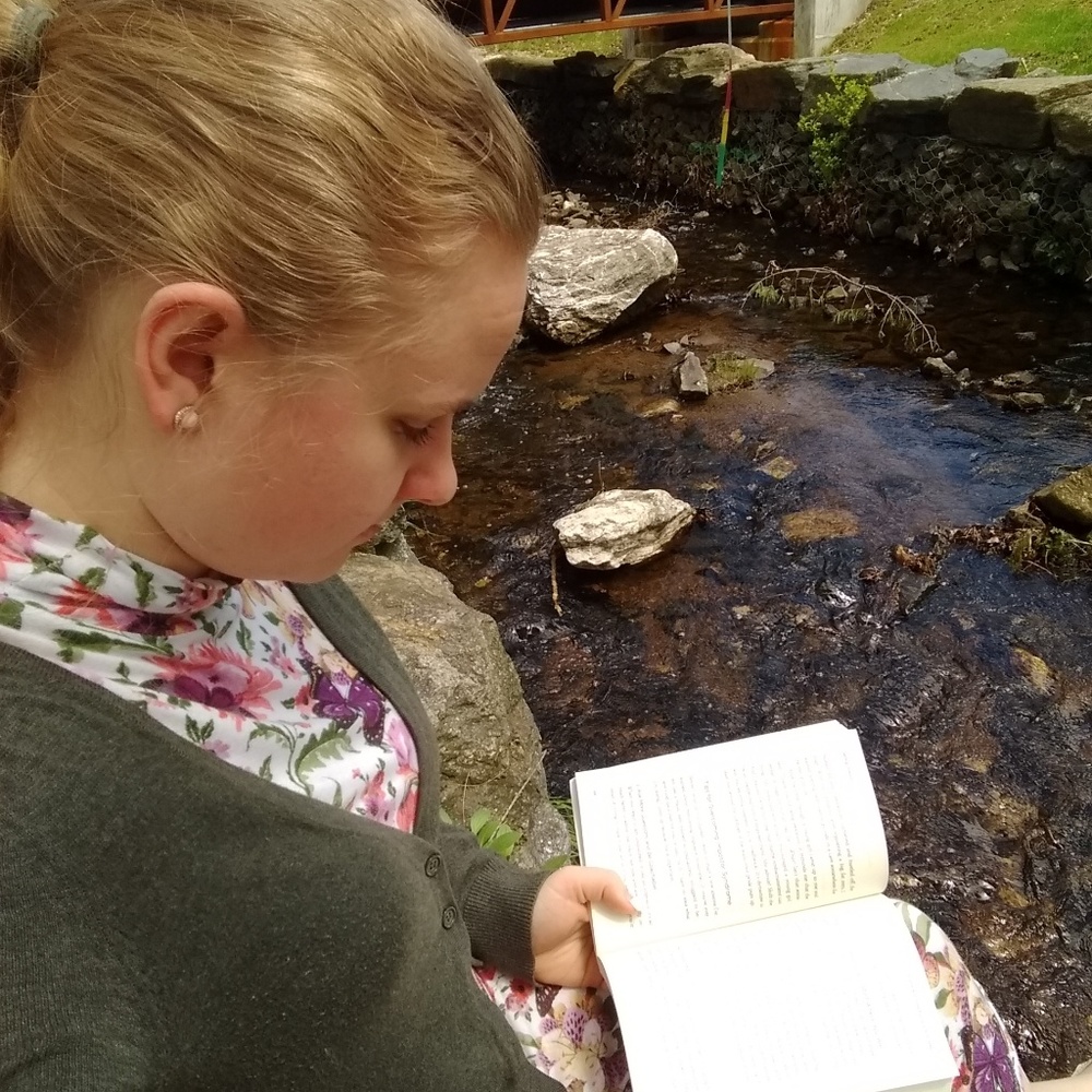 Meet your Posher, Leah